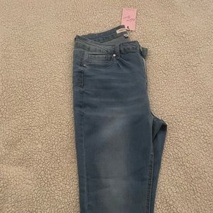 mellow denim jeans ! :)